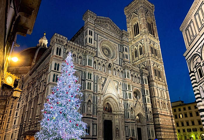 フィレンツェのクリスマスイルミネーション