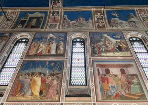 世界遺産パドヴァのスクロヴェーニ礼拝堂のフレスコ画